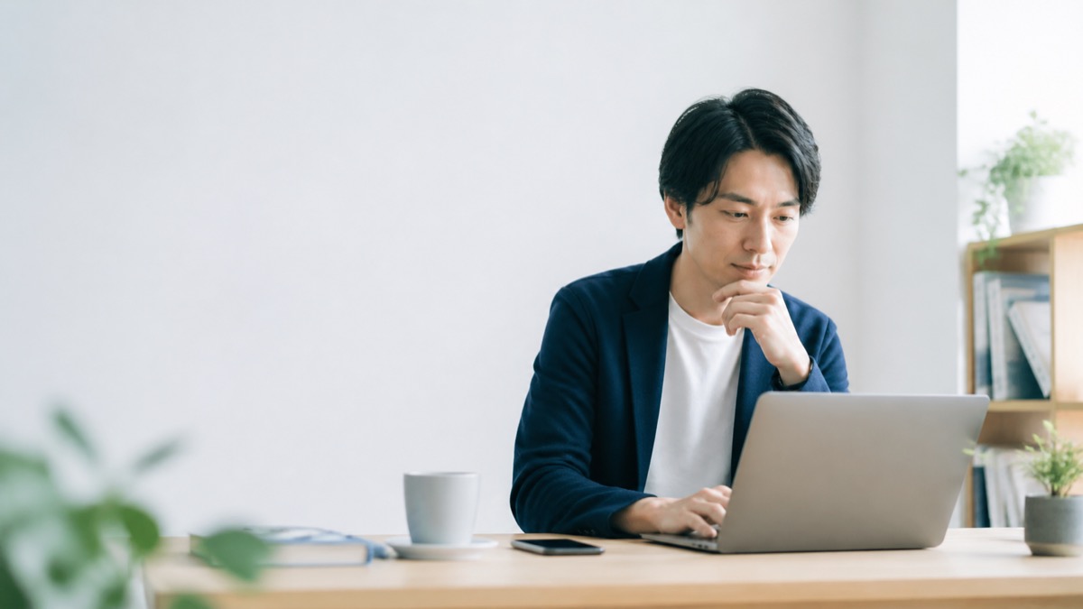 レバテックフリーランスの退会手続きを確認するフリーランスのアイキャッチ